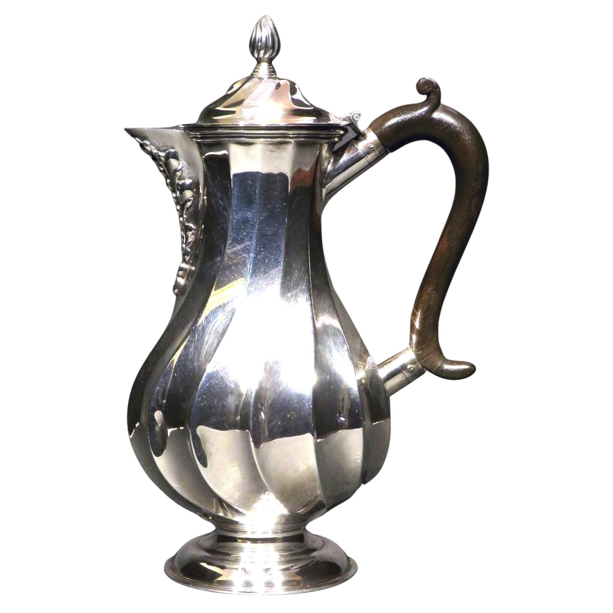 Fine Arts & Crafts Period Sterling Silver Hot Water / Hot Milk Pot, London 1897 For Sale