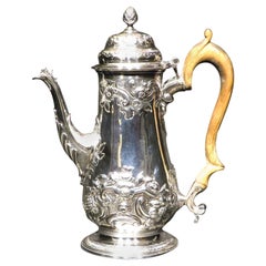 Fina cafetera de plata de ley de Jorge IV por William Bateman I, Londres, 1819