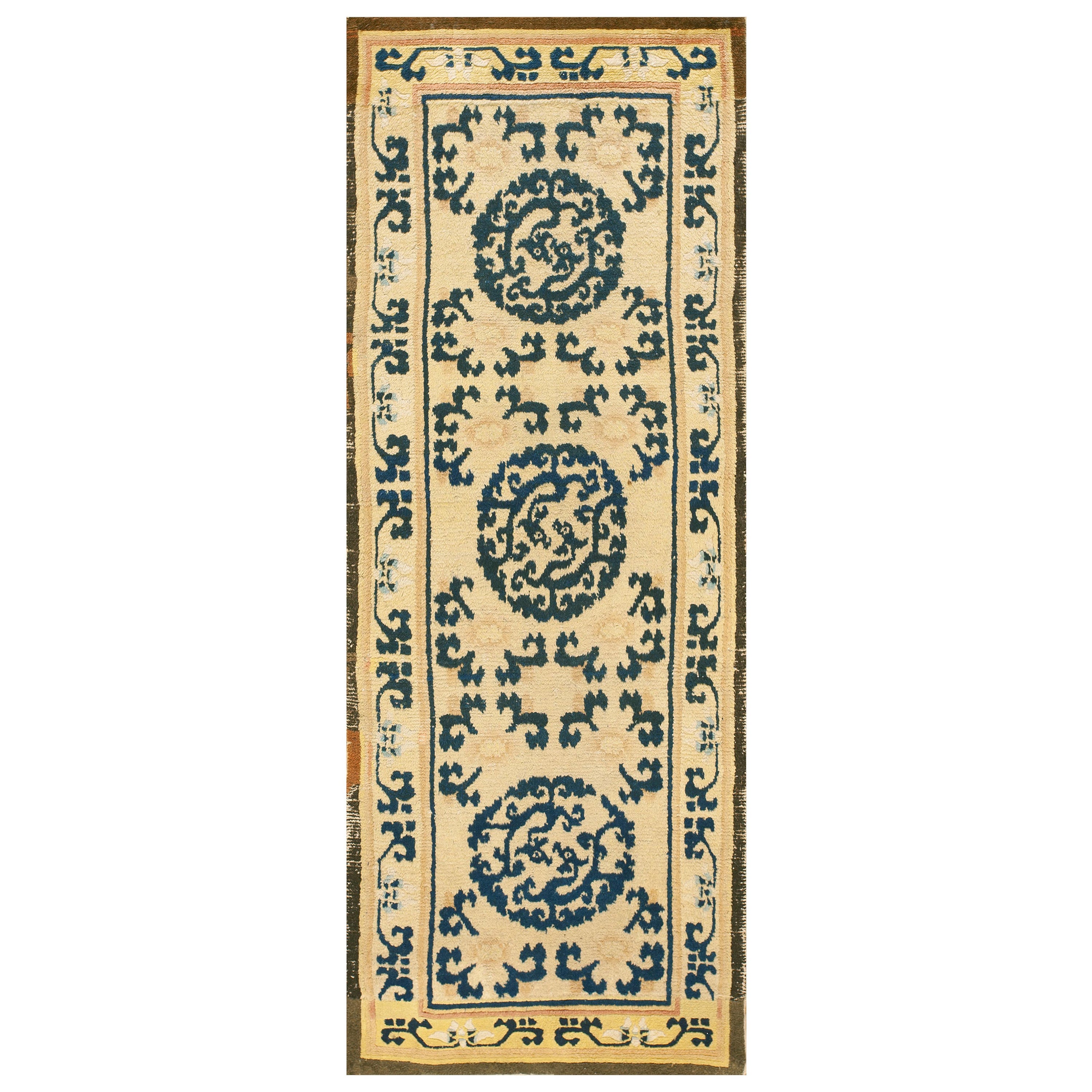 Chinesischer Ningxia-Teppich aus dem 18. Jahrhundert ( 2'9" x 7' - 85 x 215 cm)