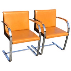 Pair of Flat Bar Brno Chairs in the Style of Ludwig Mies van der Rohe