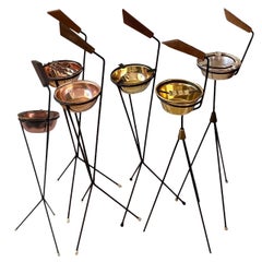 Lolt of Six Tripod Sputnik String Metal Ashtray Mid-Century Modern, 1960s