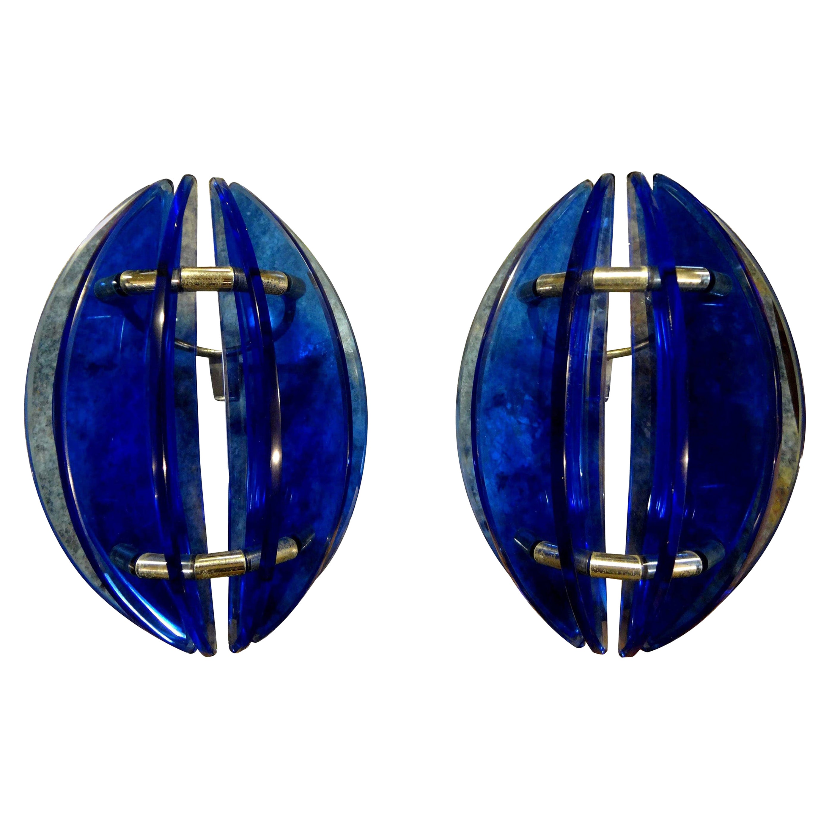 Paire d'appliques italiennes du milieu du siècle dernier en verre bleu cobalt par Veca