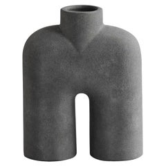 Grand vase de design danois à un seul couvercle, gris mat et à cuillère, Chine, contemporain