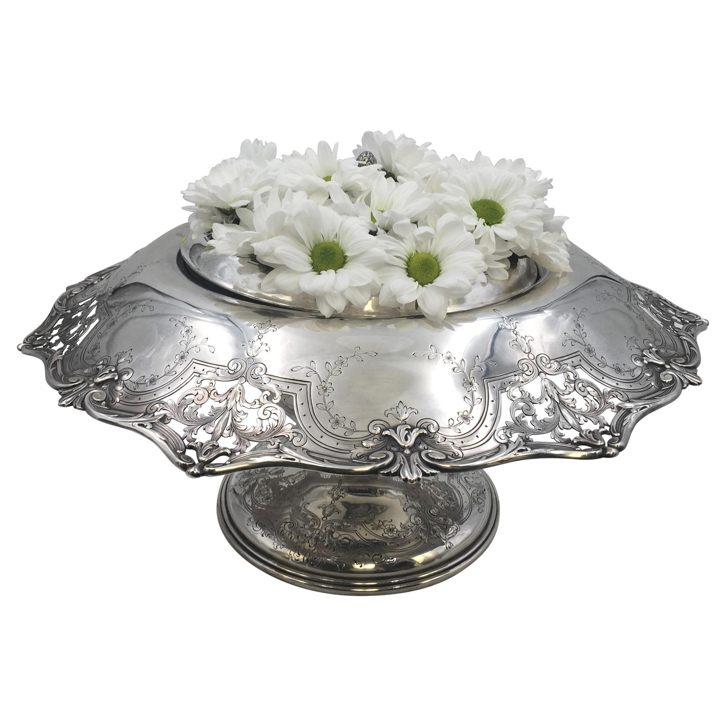 Graff, Washbourne &Dunn Sterling Silver Rose Bowl Centerpiece Early 20th Century