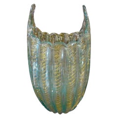 Jarrón de cristal de Murano turquesa y dorado atribuido a Barovier & Toso