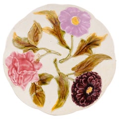 French 19th Century Majolica Porcelain Plate with Flowers and Scalloped Edge