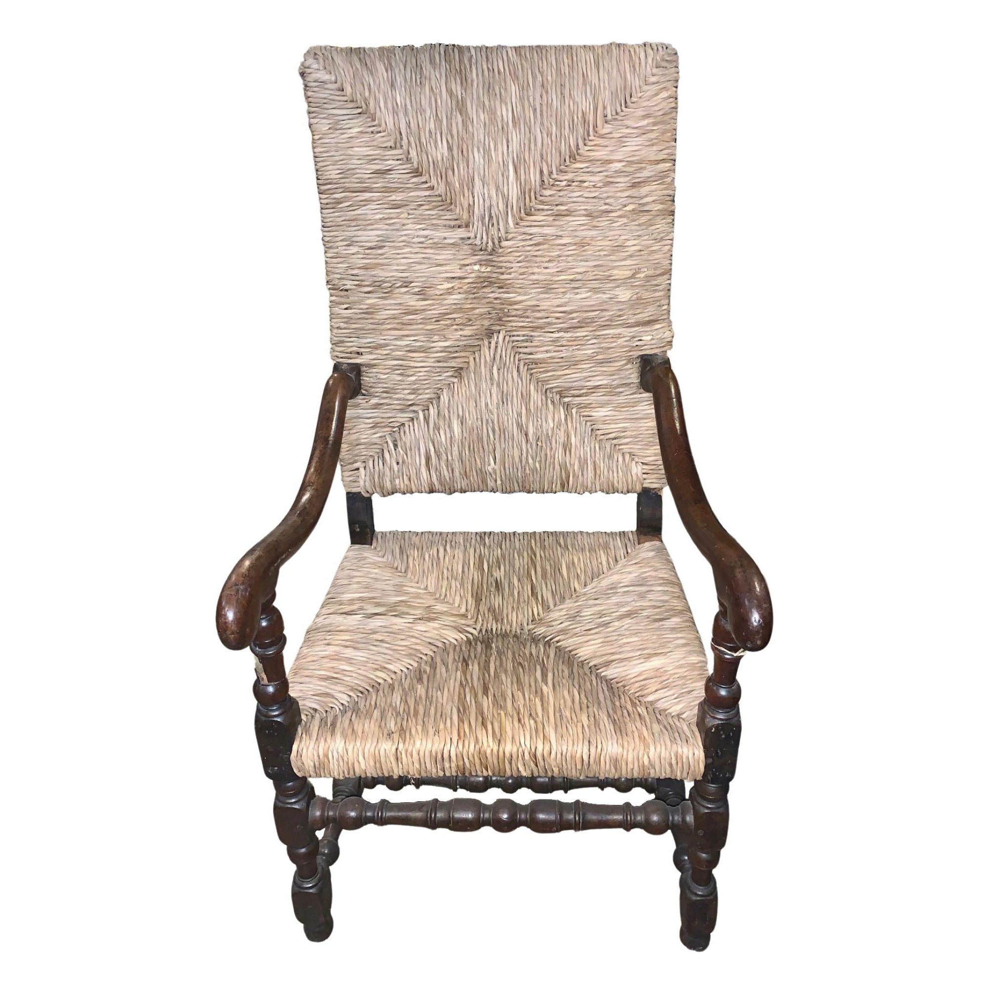 Stuhl aus dem 19. Jahrhundert mit Binsen-Sitzrückenlehne