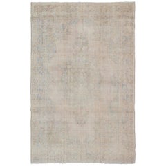 Türkischer gemusterter Vintage-Teppich in Creme, Grau, Kamel und Hellbraun