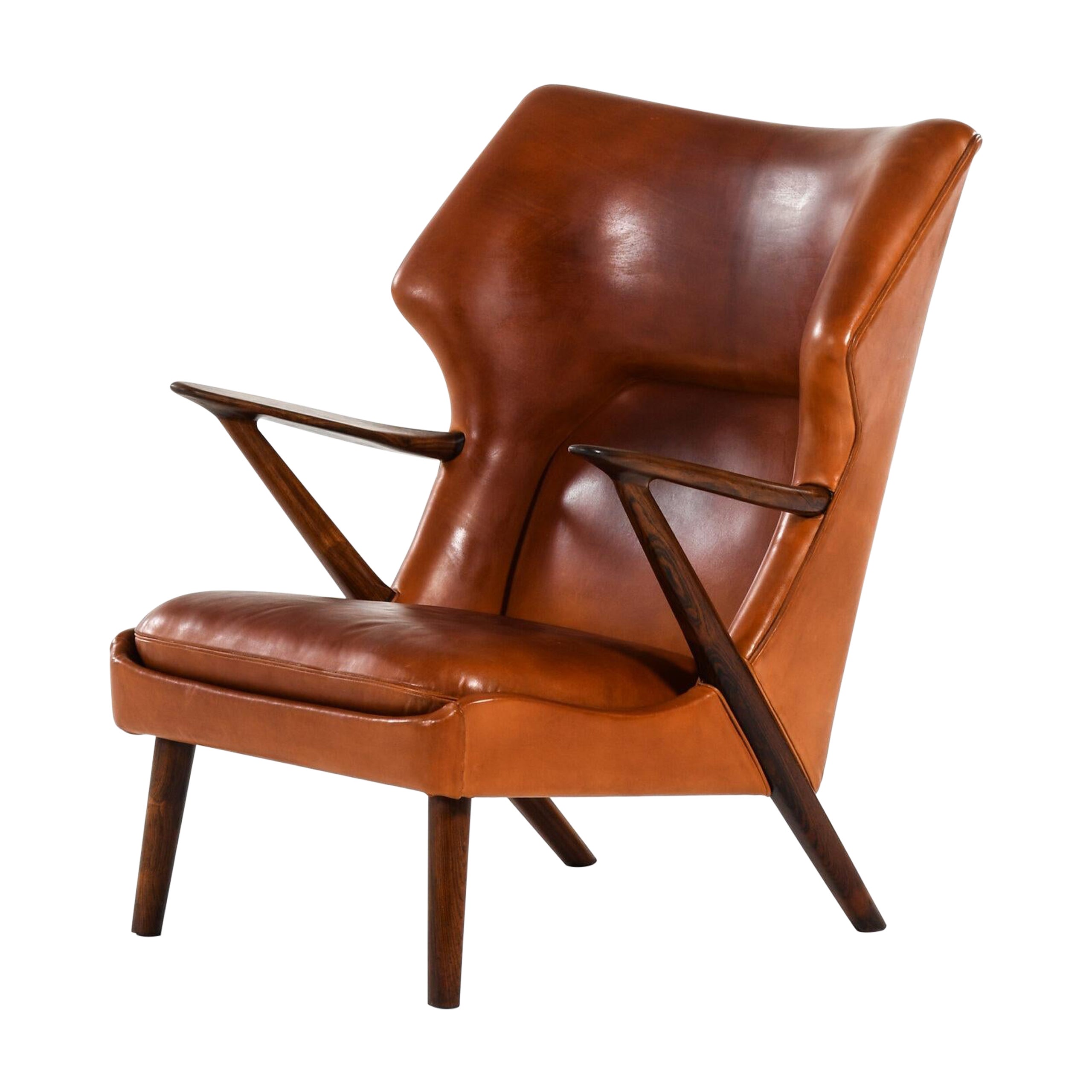 Kurt Olsen Easy Chair Model 211 Produced by Slagelse Møbelfabrik For Sale