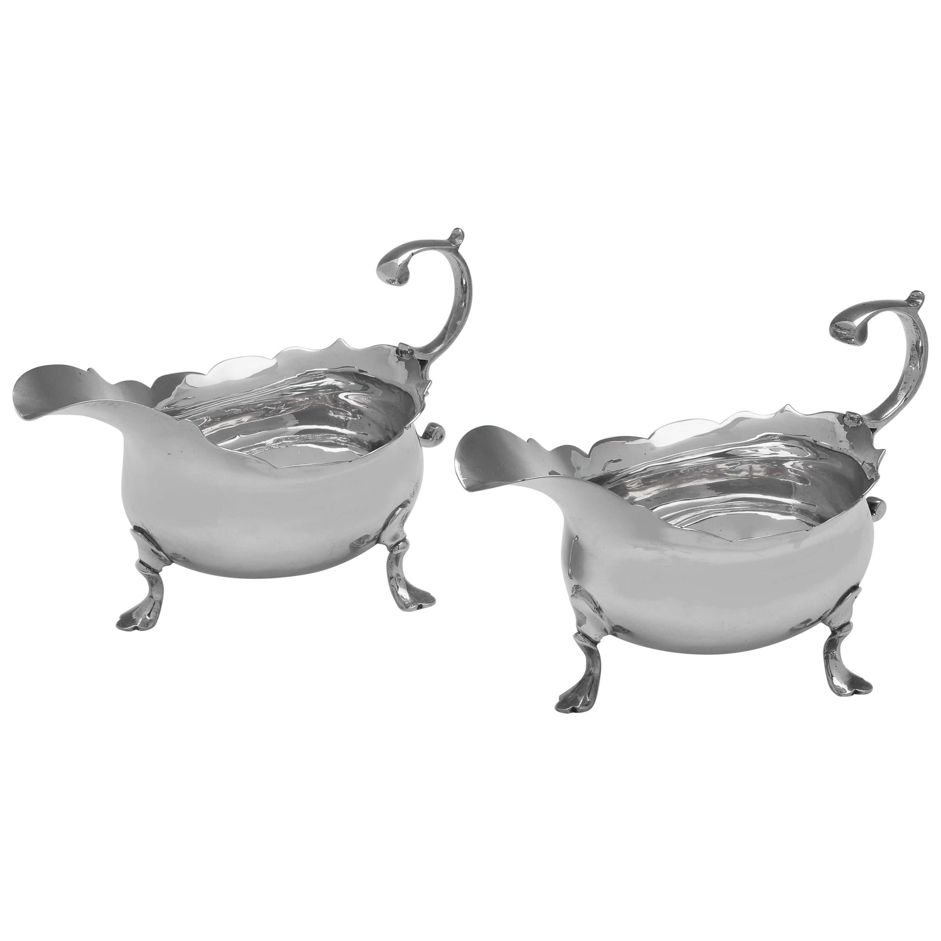 George II Antique Sterling Silver Pair of Sauce Boats, London 1751 David Mowden