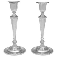 Edwardian Sterling Silver Pair of Candlesticks, Neoclassical Revival, 1909
