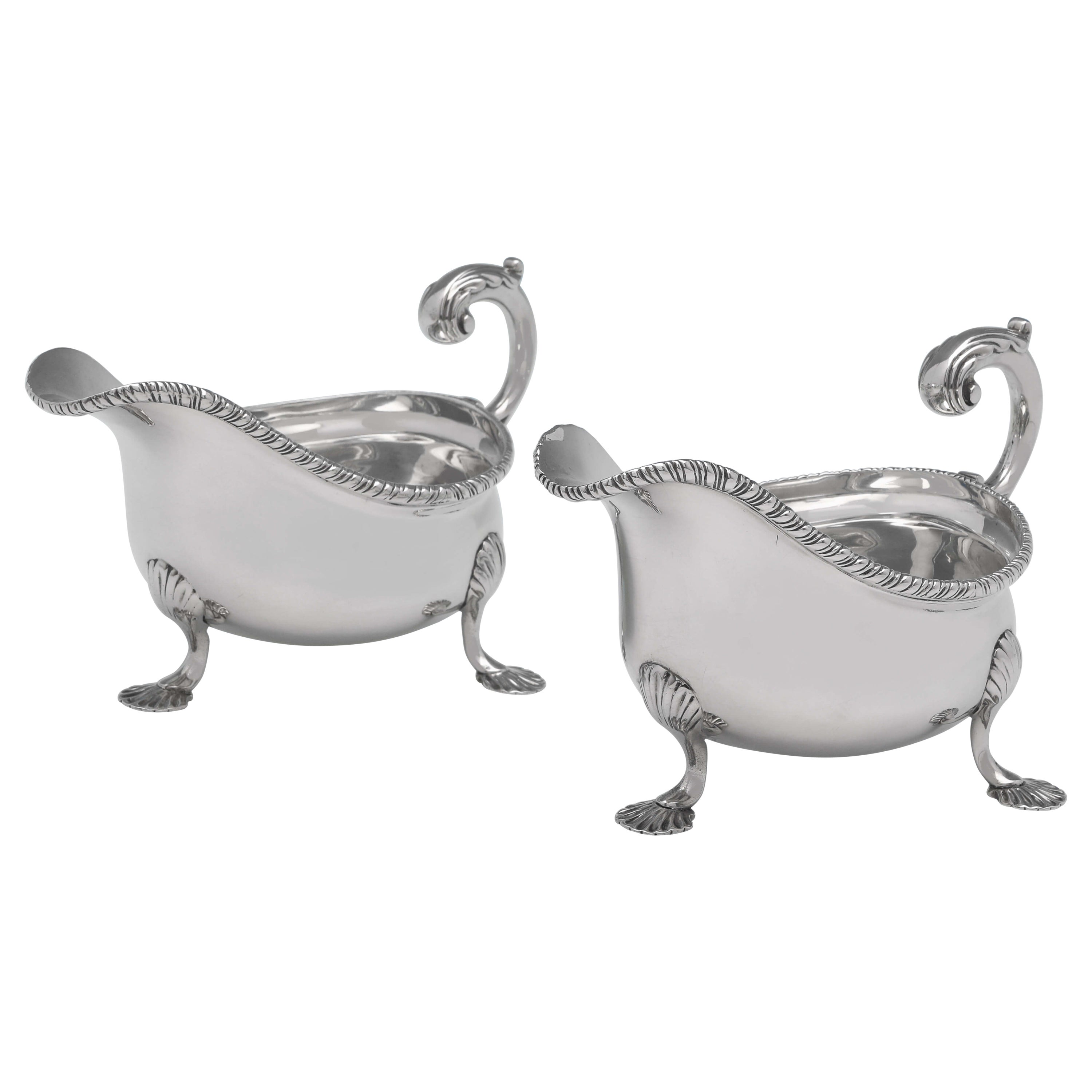 Victorian Sterling Silver Pair of Sauce Boats, London 1896, Lambert & Co.