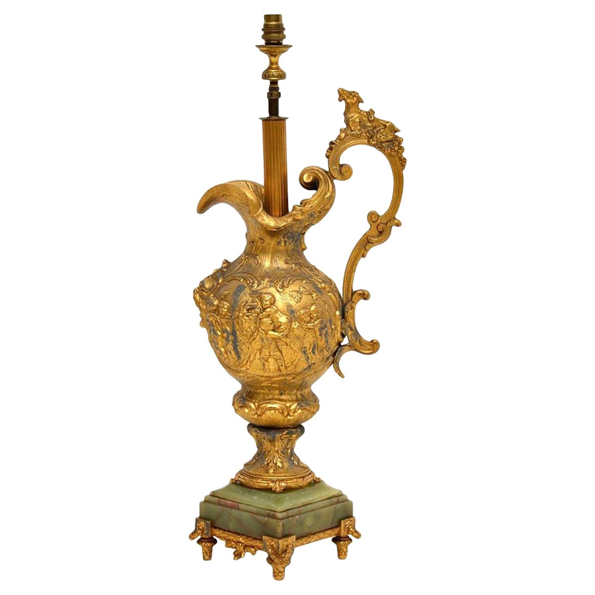 Große antike Flagonlampe aus vergoldetem Metall im Angebot