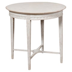 Swedish 1920s Painted Wood Lamp Table with Round Top and Fluted Motifs