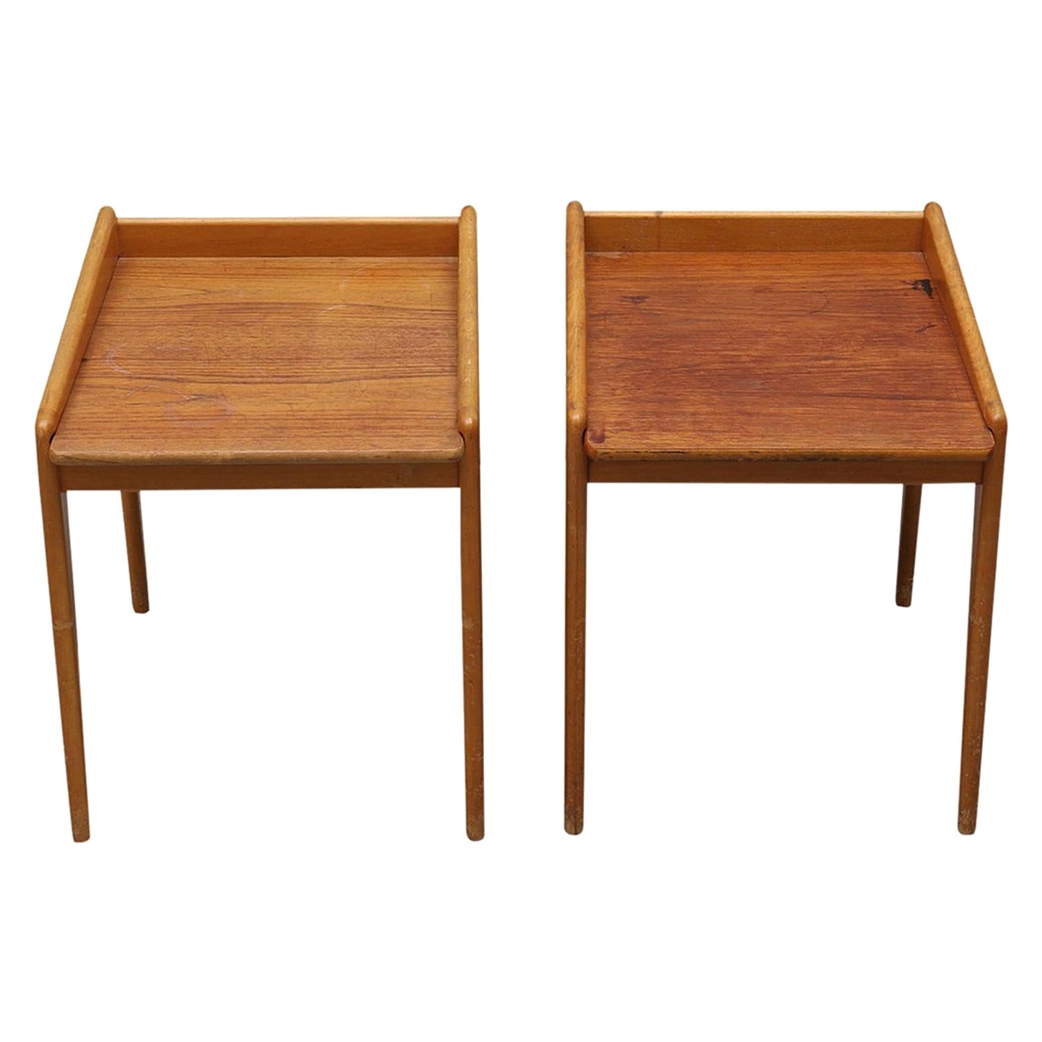 Paire de tables de chevet danoises du 20ème siècle en bois de hêtre - Tables de chevet vintage en chêne en vente
