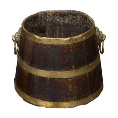 English 1820s Georgian Bucket with Brass Lion Head Ring Pulls and Rustic Patina