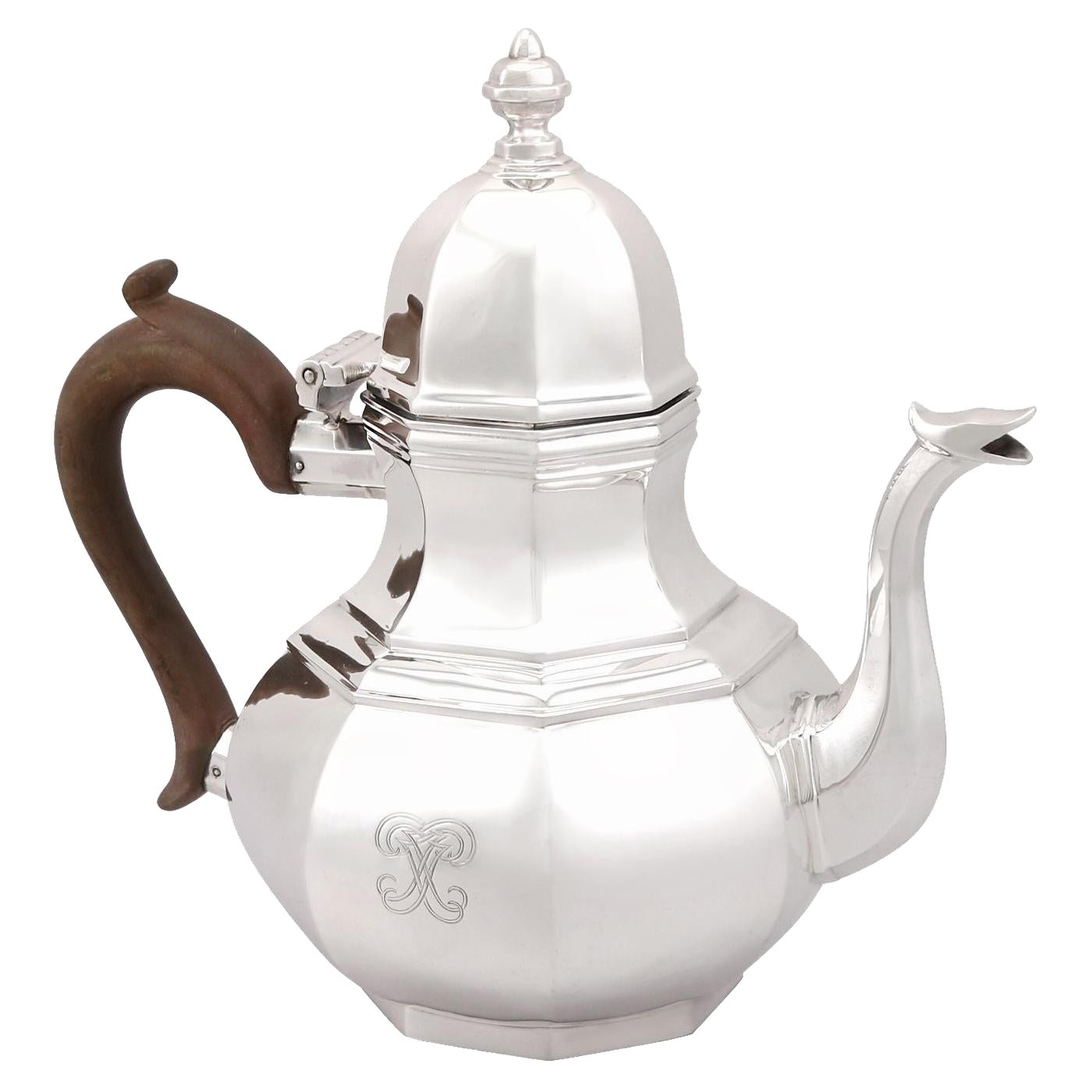 Antike Britannia Teekanne aus Silber im Queen Anne-Stil des 20. Jahrhunderts im Angebot