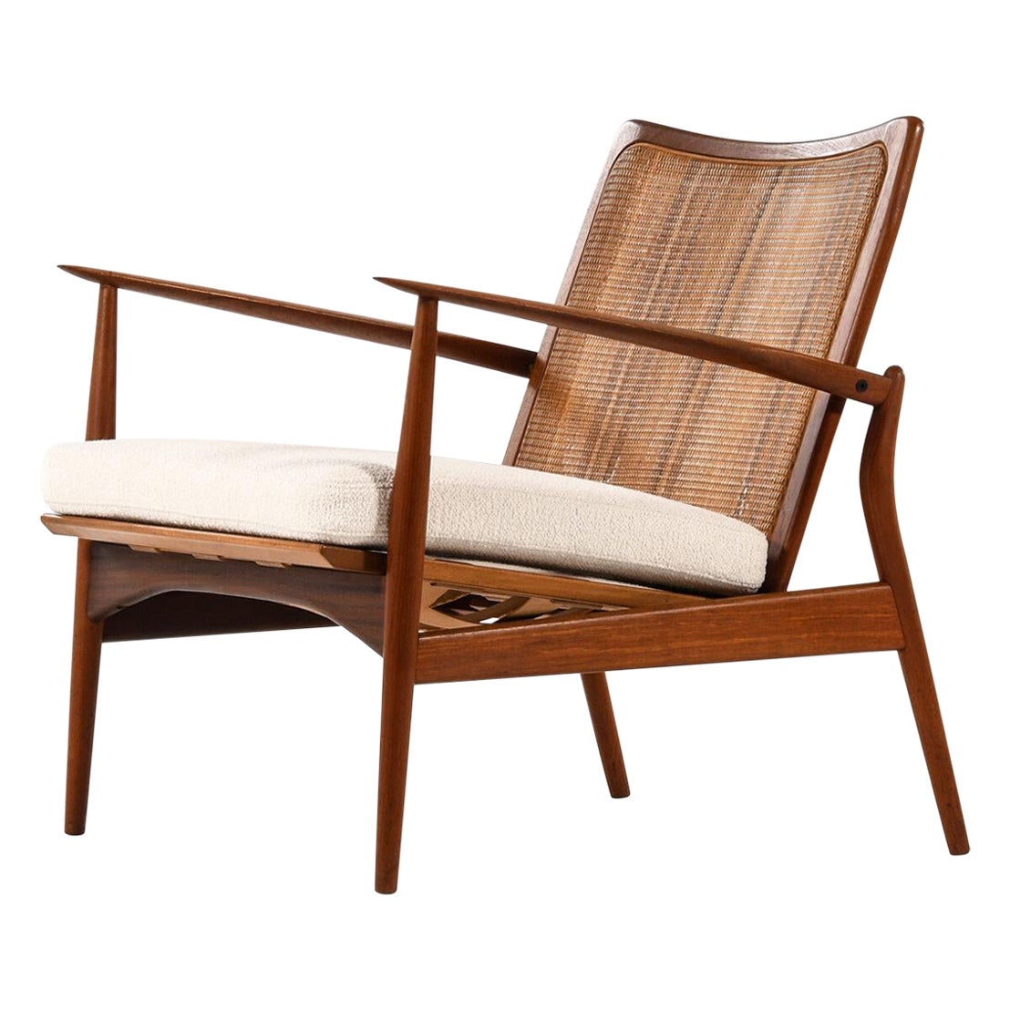 Easy Chair von Ib Kofod-Larsen, hergestellt von Selig im Angebot