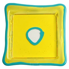 Grand plateau carré Try-Tray en jaune clair et turquoise mat de Gaetano Pesce