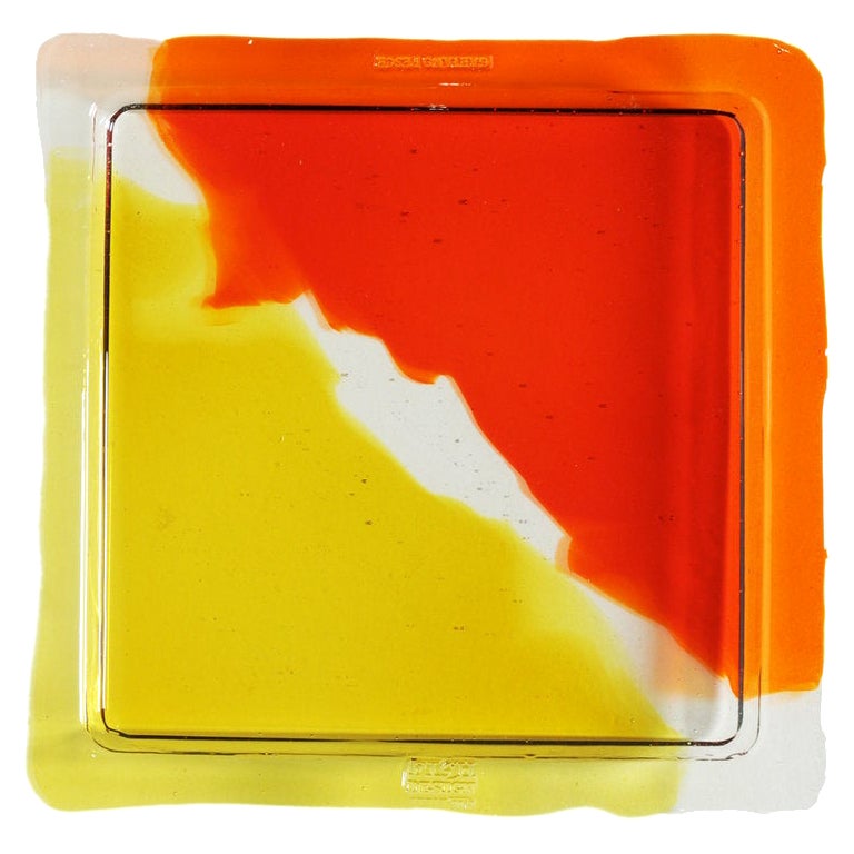 Try-Tray Vassoio quadrato grande in arancione chiaro, trasparente, giallo chiaro di Gaetano Pesce