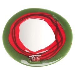 Grand miroir en rouge et vert clair de Gaetano Pesce