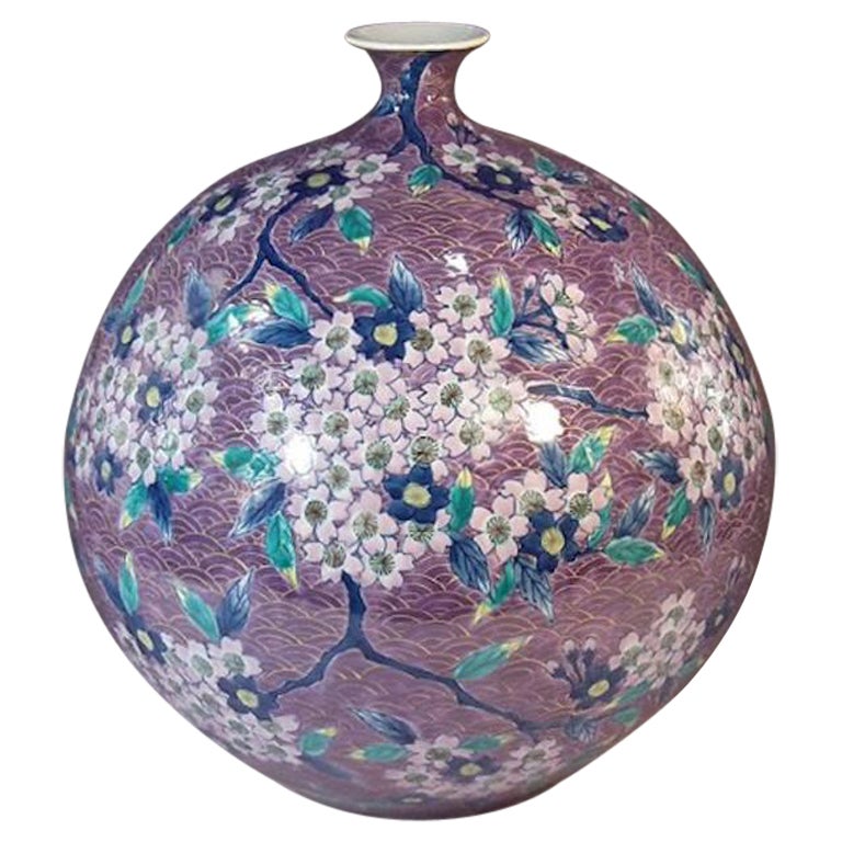 Vase contemporain japonais en porcelaine violette, verte, bleue et dorée par un maître artiste, 3