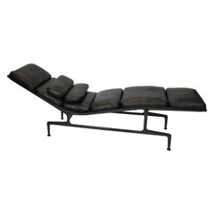 Used Billy Wilder Chaise Lounge