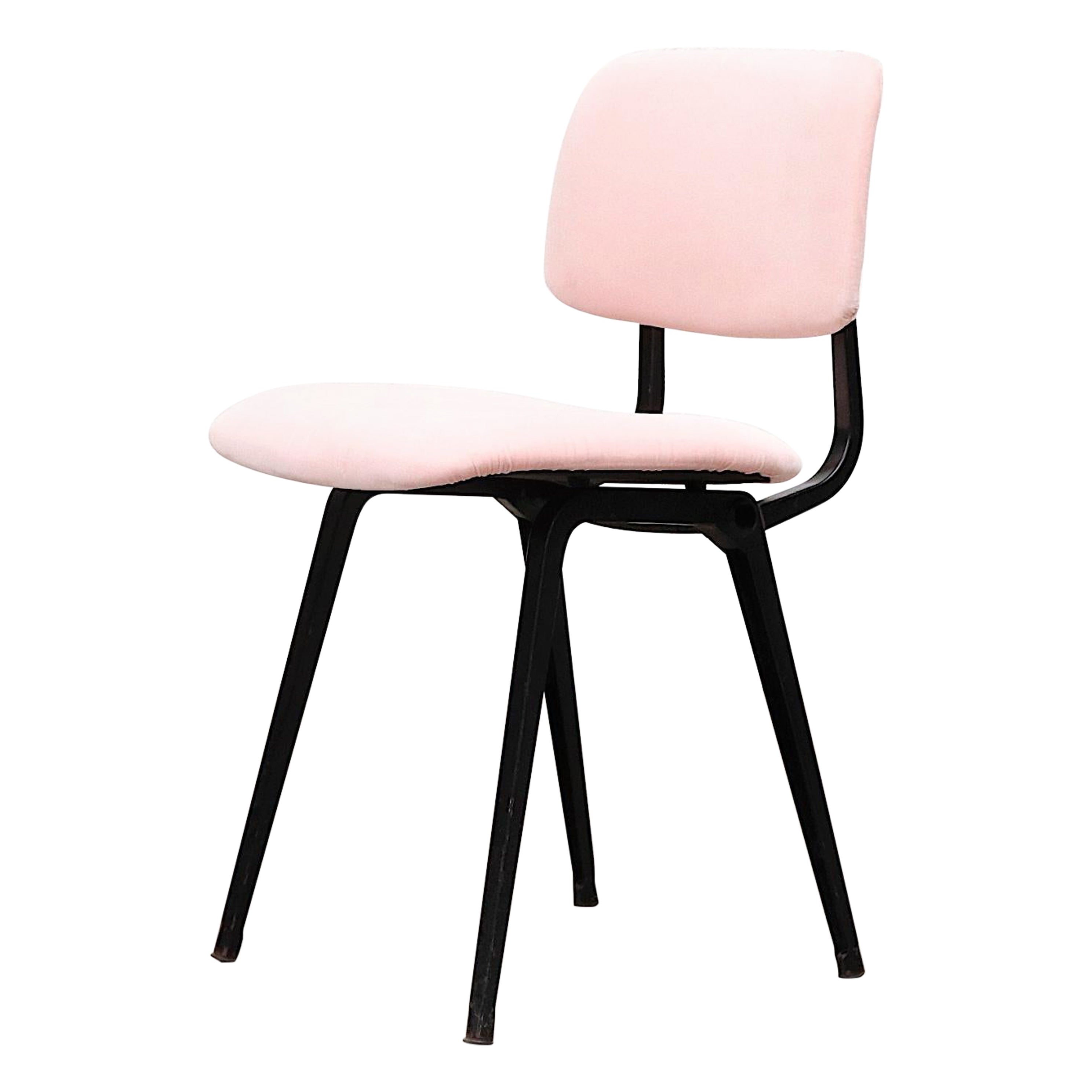 Friso Kramer 'Revolt' Chair in Pink Velvet