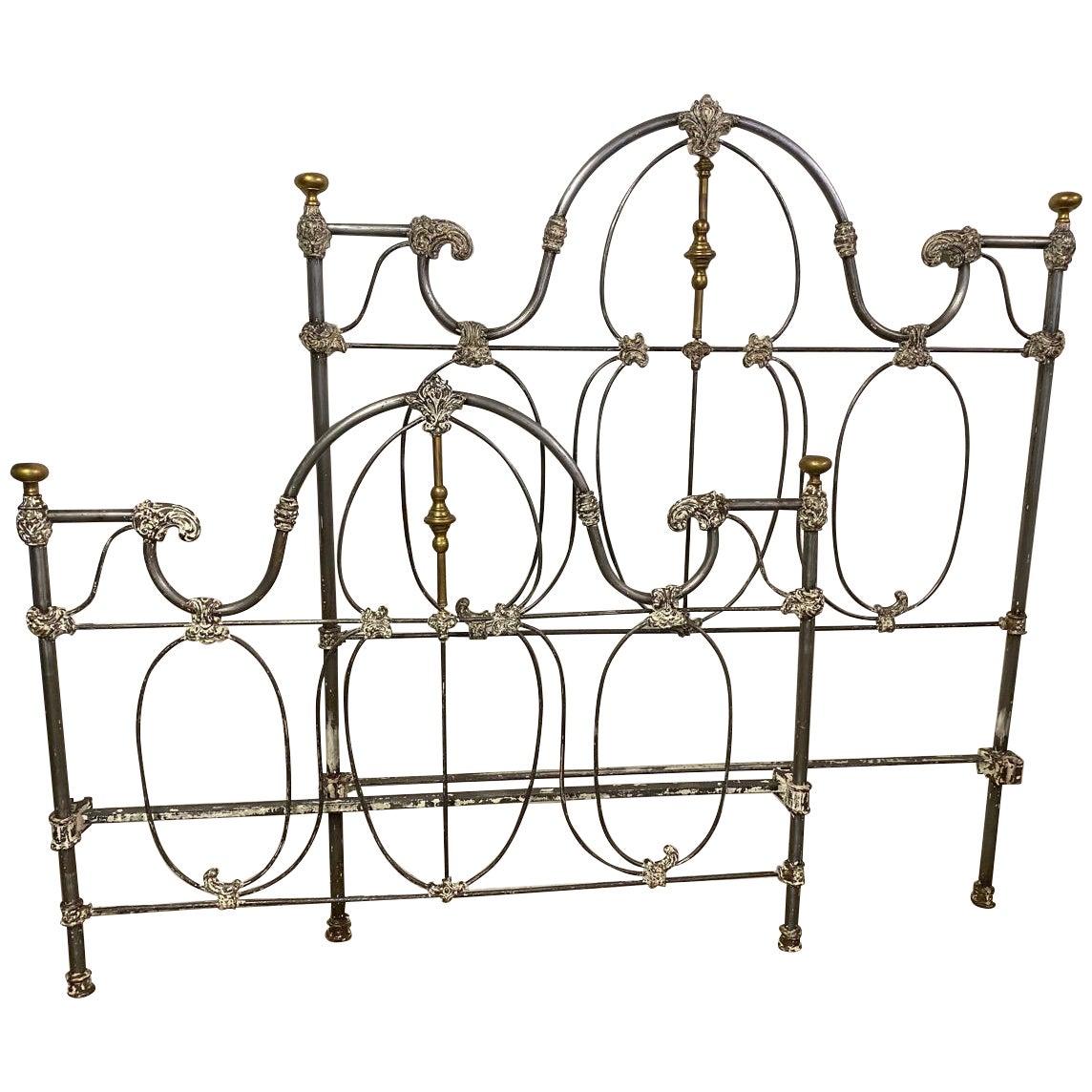 Full Size Baroque Style Metal Bed