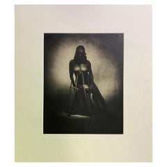 Rocky Schenck, fotografia alla gelatina d'argento firmata e tonica, stampa Nudo con stampelle