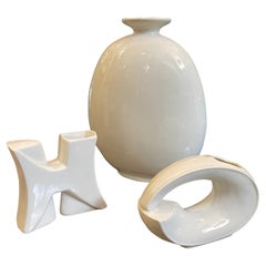 1970s Set of Three Modernist White Ceramic Italian Vases