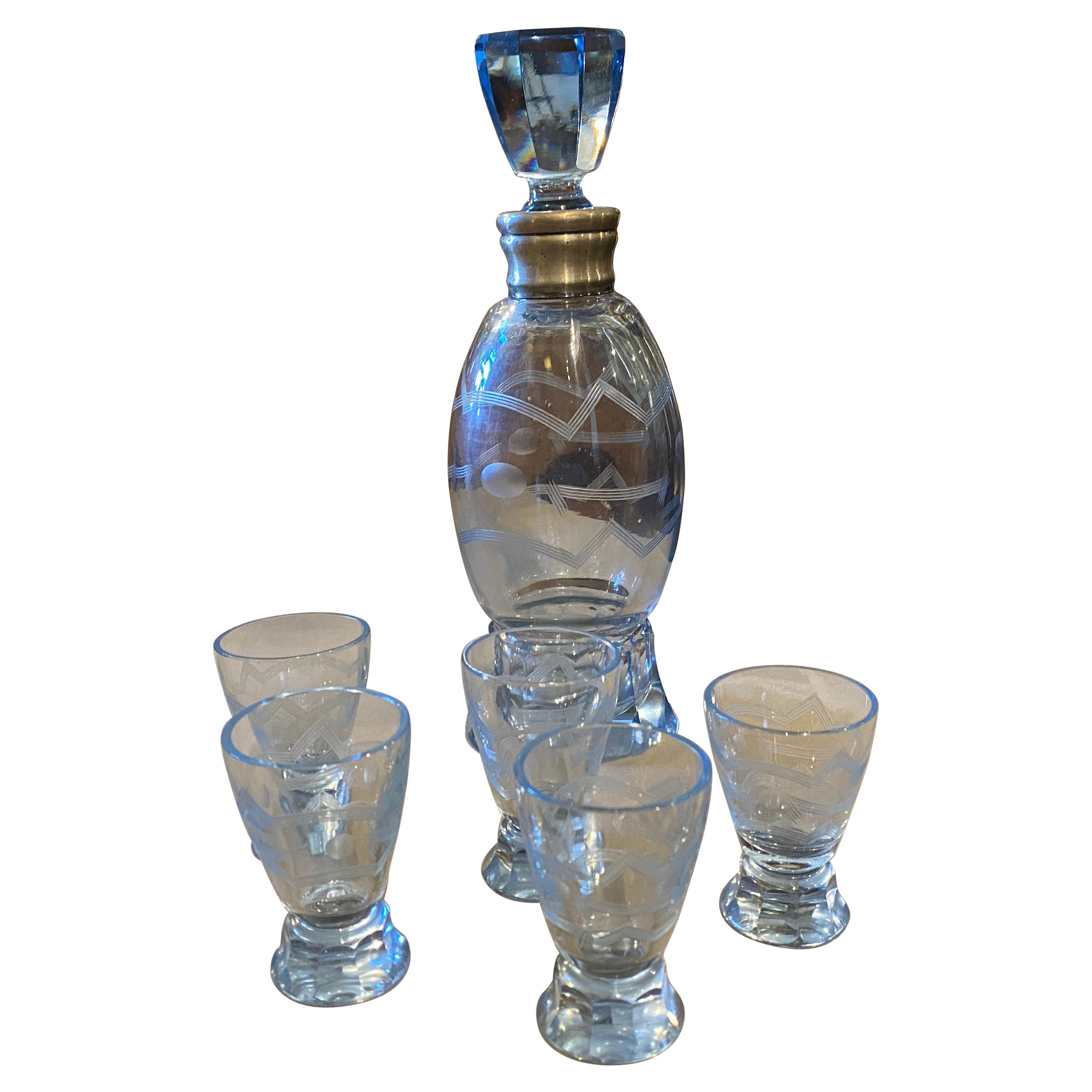 Ensemble de liqueur italienne Art déco des années 1930 en argent et verre bleu gravé en vente