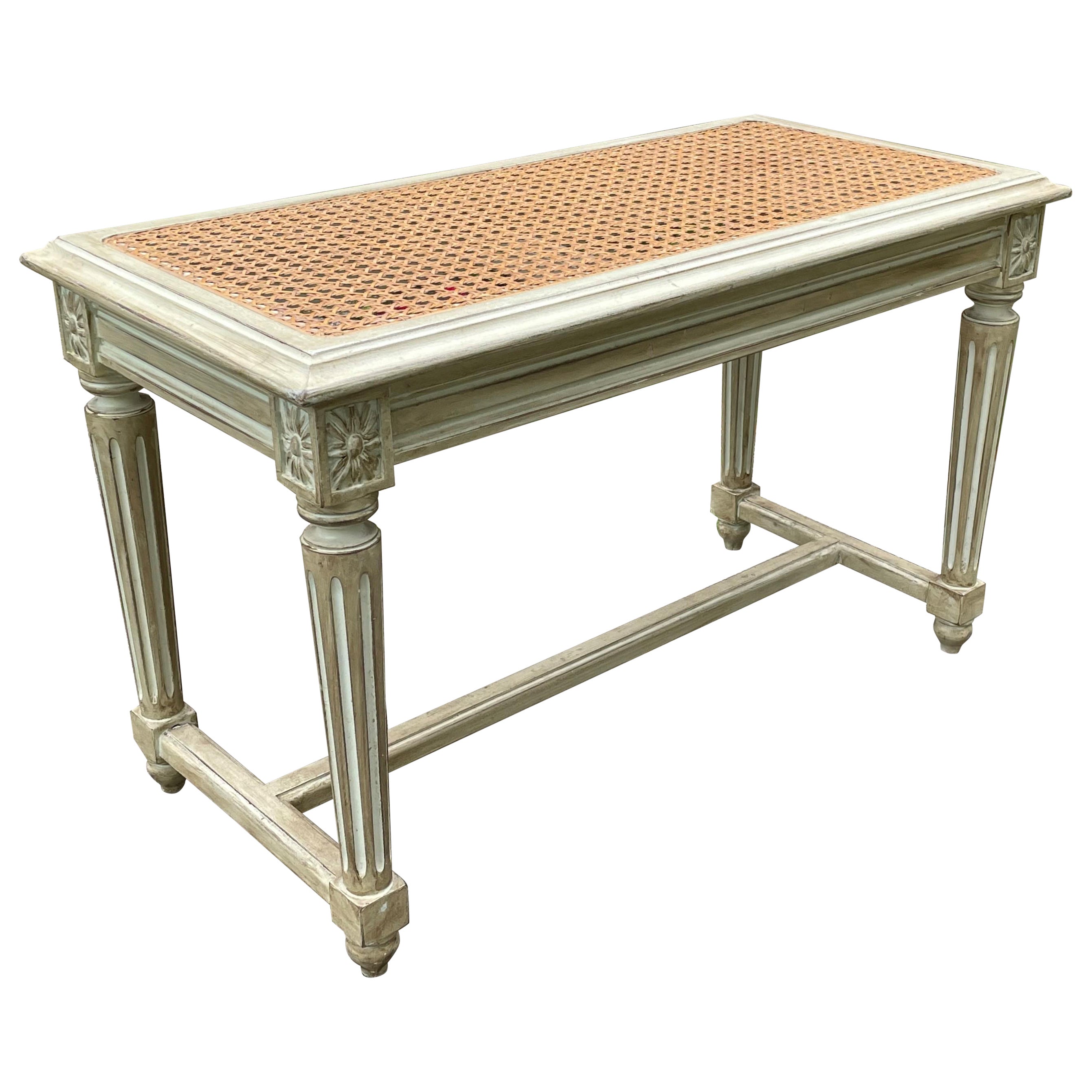 Stilvolle und praktische Hall Bench / Hocker im Louis Seize-Stil mit perfektem Webbing-Sitz