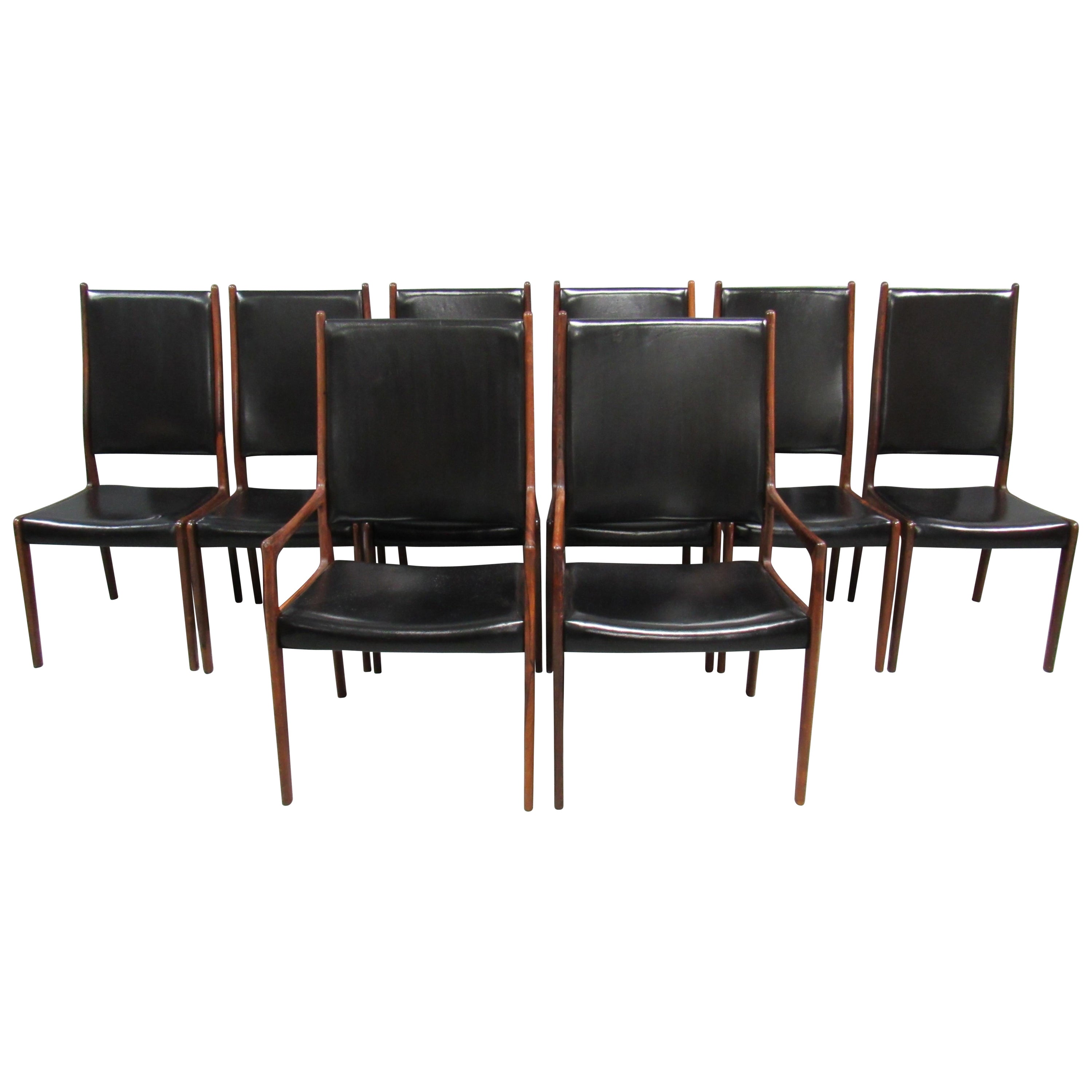 Ensemble de 8 chaises de salle à manger danoises modernes du milieu du siècle en bois de rose de Johannes Andersen