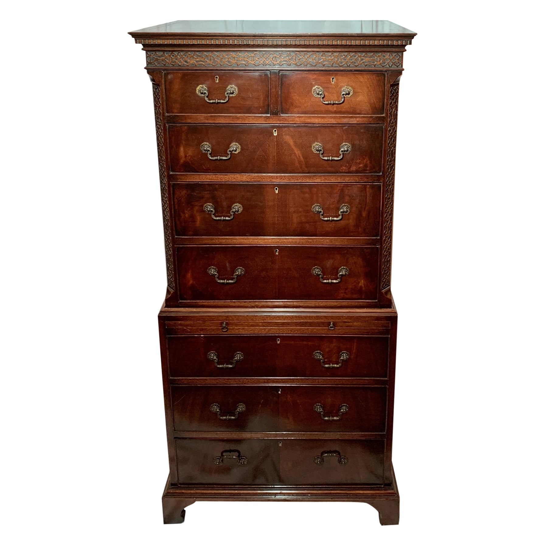 Antique English Victorian Mahogany Chest on Chest, Circa 1880 For Sale