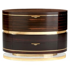 Chest of drawers