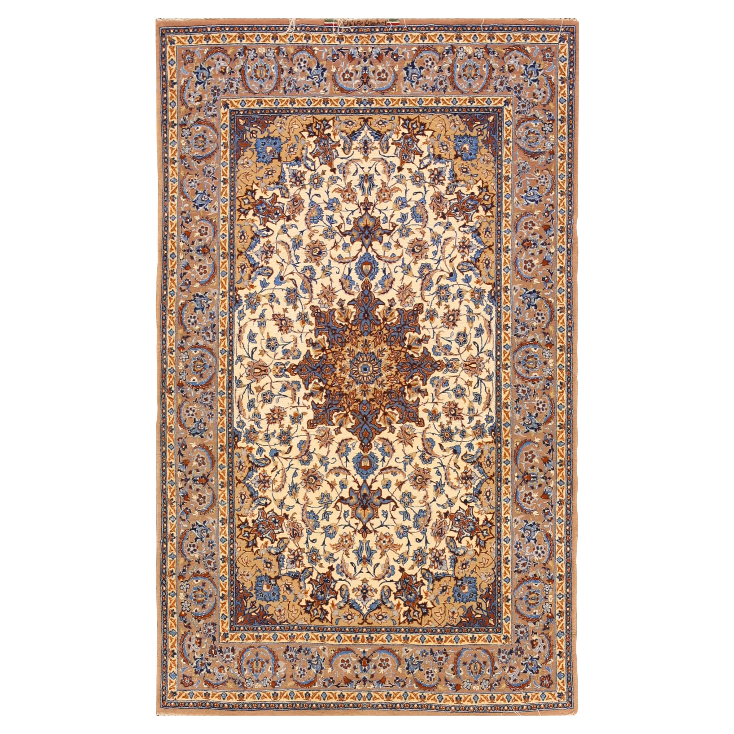 Persischer Isfahan-Teppich aus der Mitte des 20. Jahrhunderts ( 5''1 x 8'' - 155 x 245)