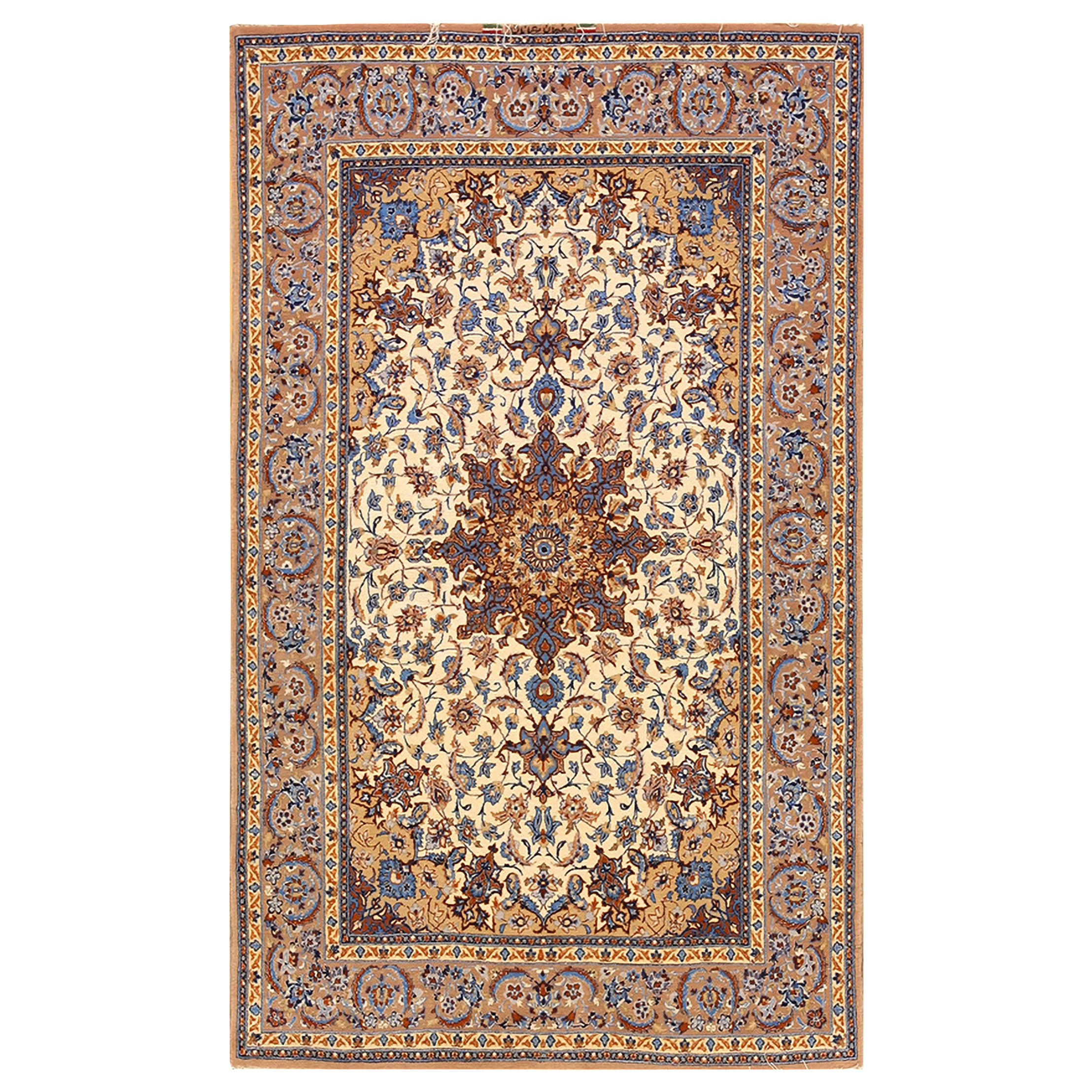 Antique Isfahan, Silk Rug 3' 6'' x 5' 9'' For Sale