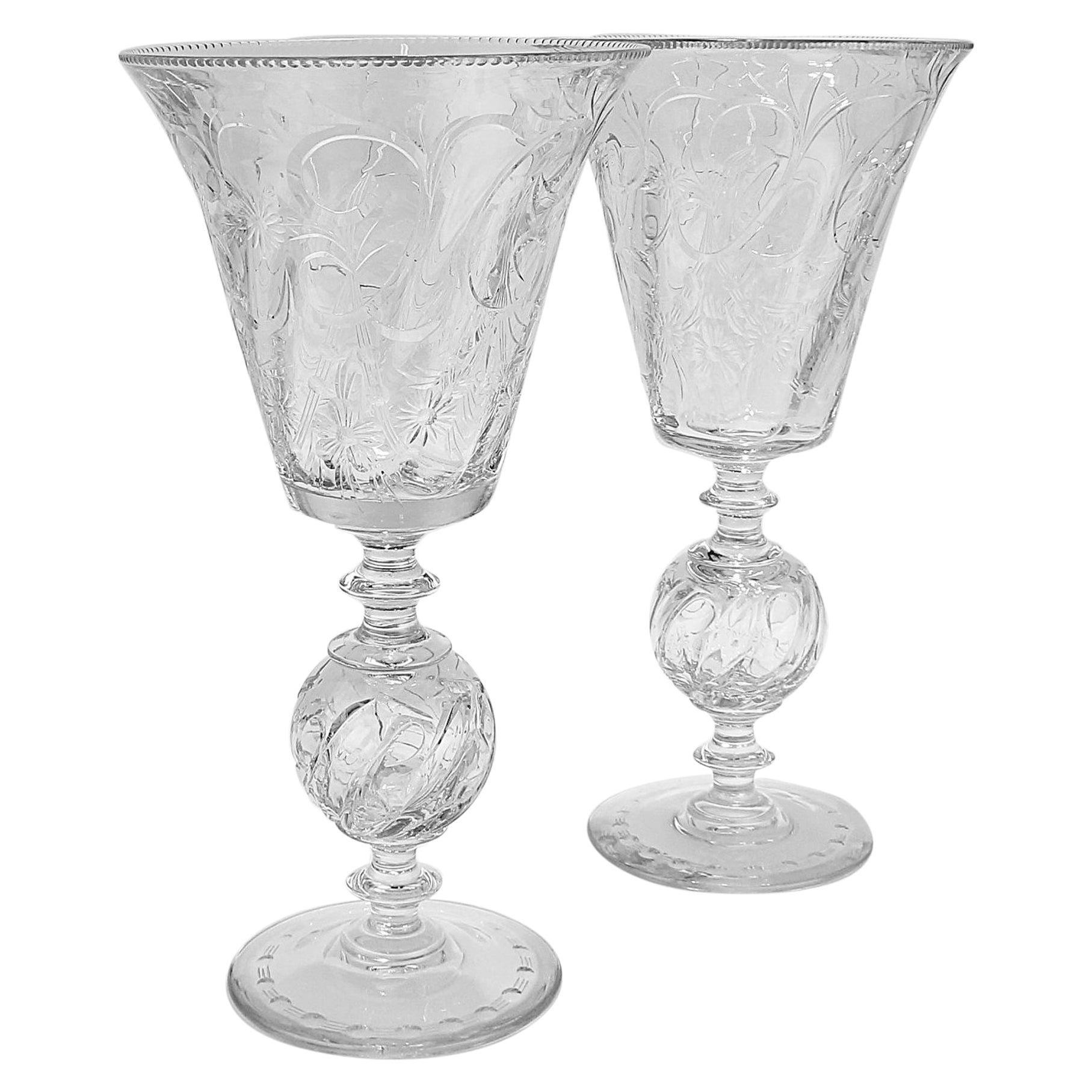 Coppia di vasi con piedini in vetro Art Deco Ardsley