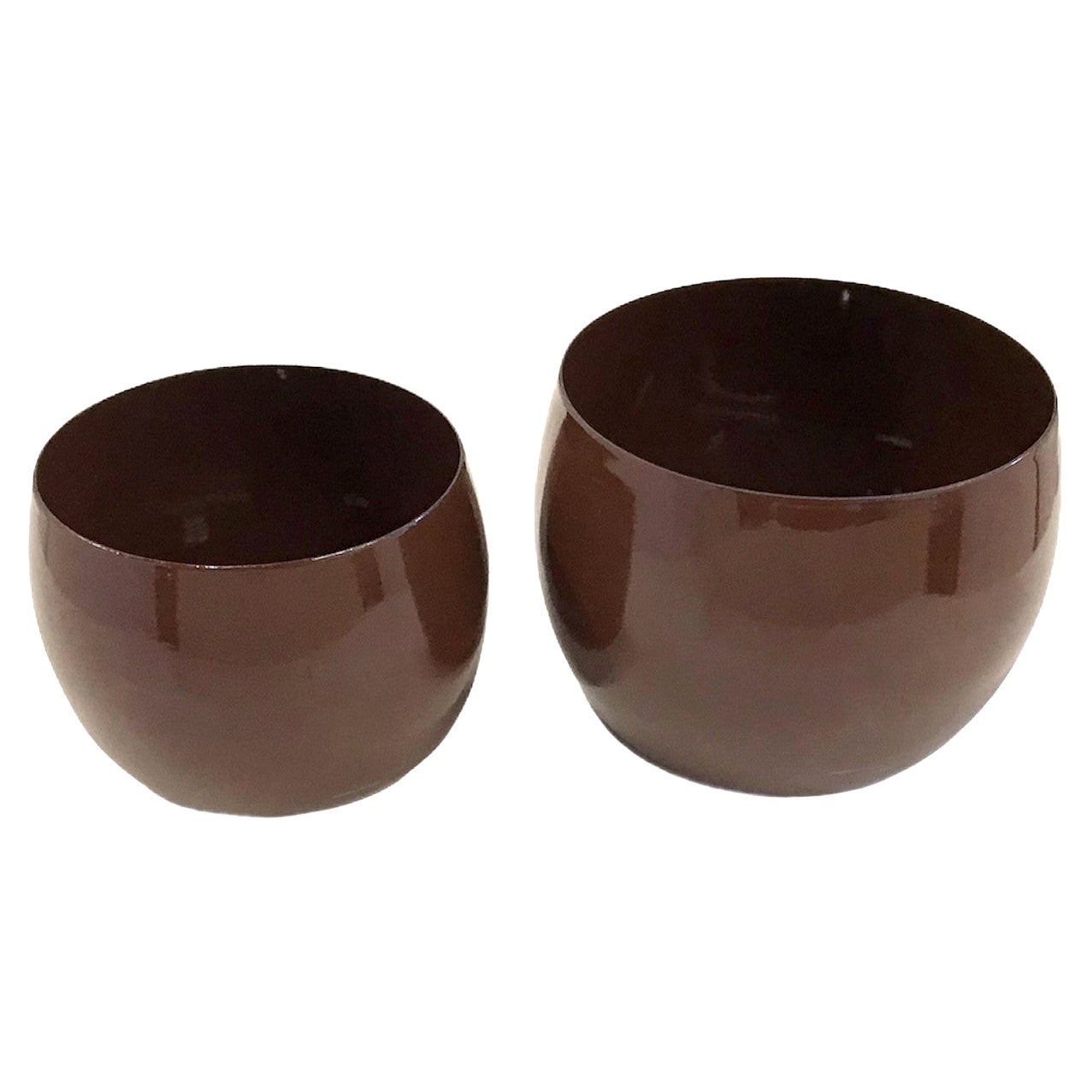 Danish Modern Pair Dansk Designs Brown Koben Style Enameled Bowls IHQ 1960s For Sale