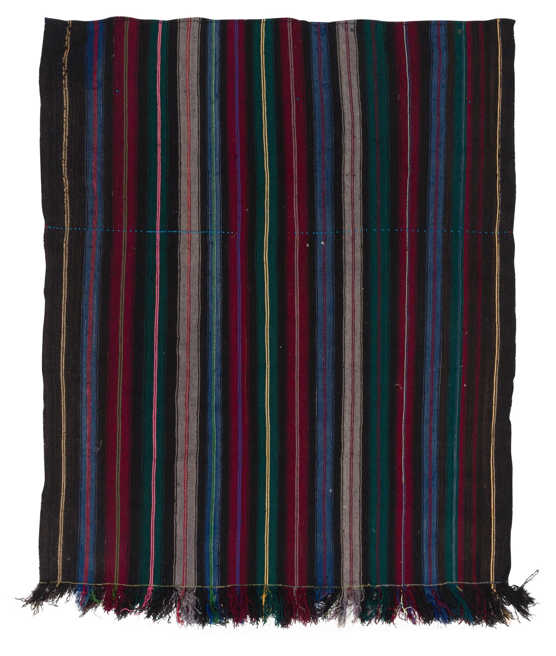 5.6x6.5 ft Hand-Woven Vintage Kilim "Flat-weave" with Vertical Bands, 100% Wool For Sale
