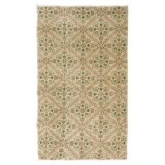 4x6.6 Fuß handgeknüpfter Anatolischer Vintage-Teppich mit All-Over-Blumenmuster