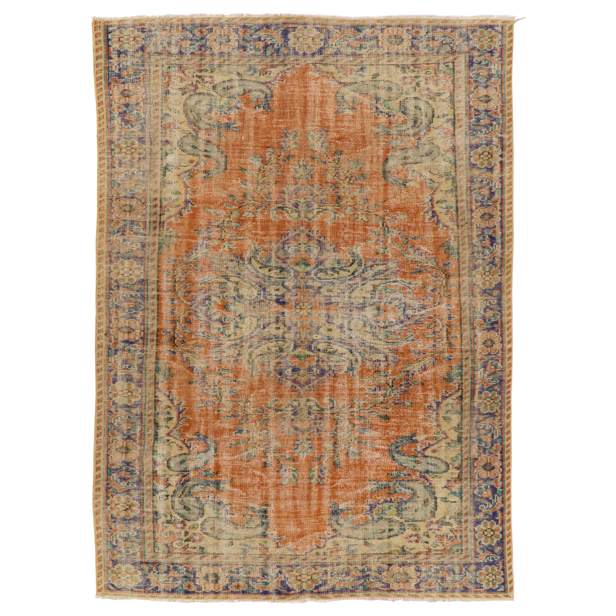 6,4x9 Fuß handgefertigter türkischer Oushak-Teppich aus organischer Wolle aus der Mitte des 20. Jahrhunderts