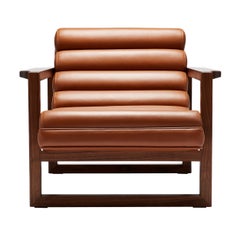 Zeitgenössischer Florence Easy Chair mit geriffeltem Gestell aus hellbraunem Leder und geöltem Nussbaumholzrahmen