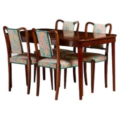 Retro Lovely Dining Set, Four Chairs and a Dining Room Table