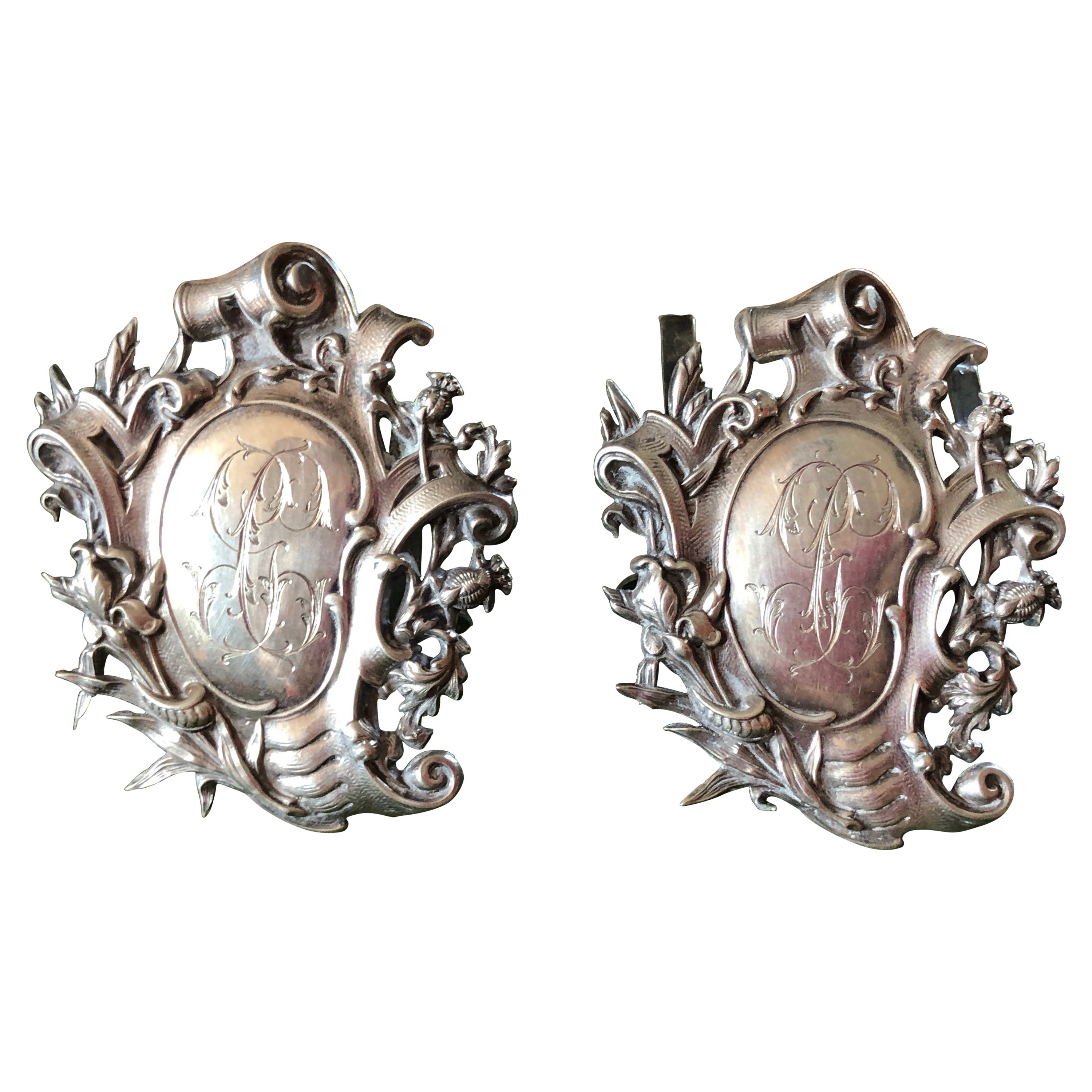 19th Century Pair of Silver Menus Holders with Medallion and Floral Decoration