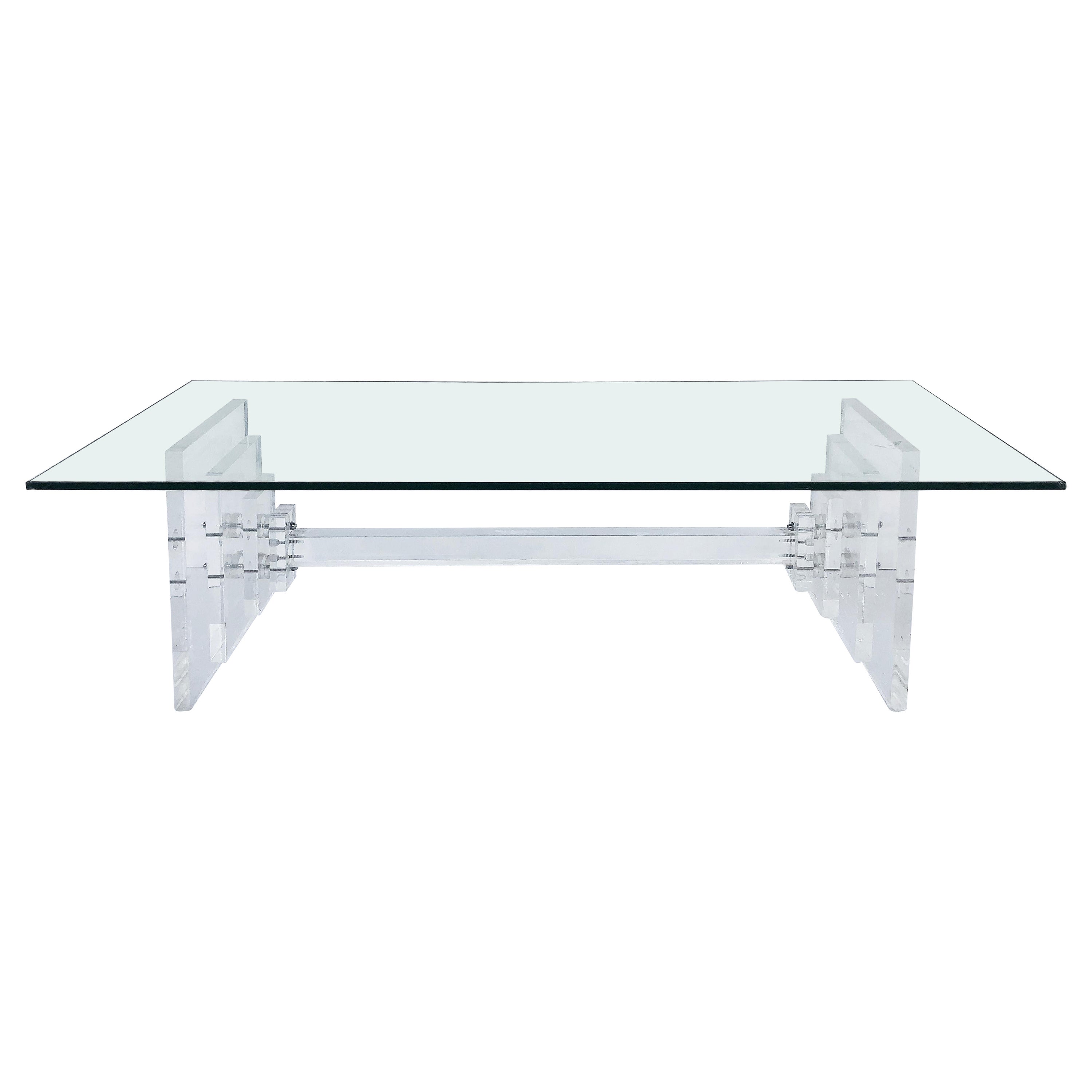 Table basse en lucite mi-siècle moderne avec plateau en verre, vers 1970 en vente