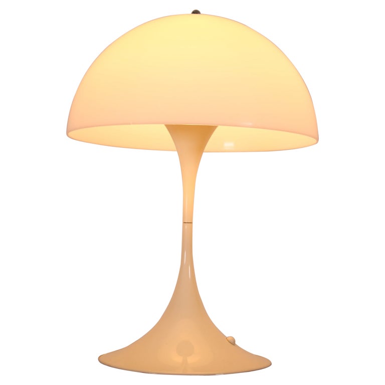 Panthella Table Lamp Design by Verner Panton for Louis Poulsen For Sale at  1stDibs