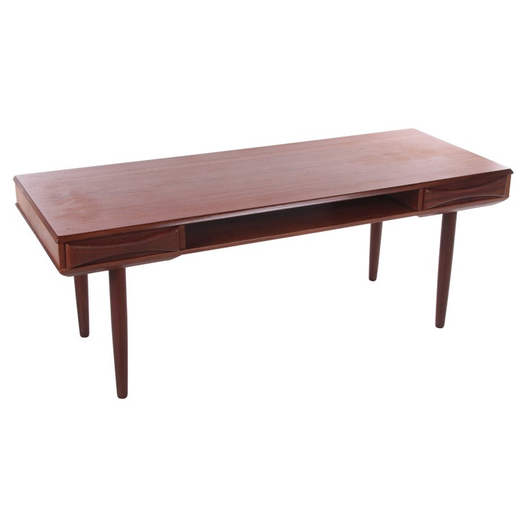 Danish Modernist Teak Coffee Table Made by Dyrlund, 1960s For Sale