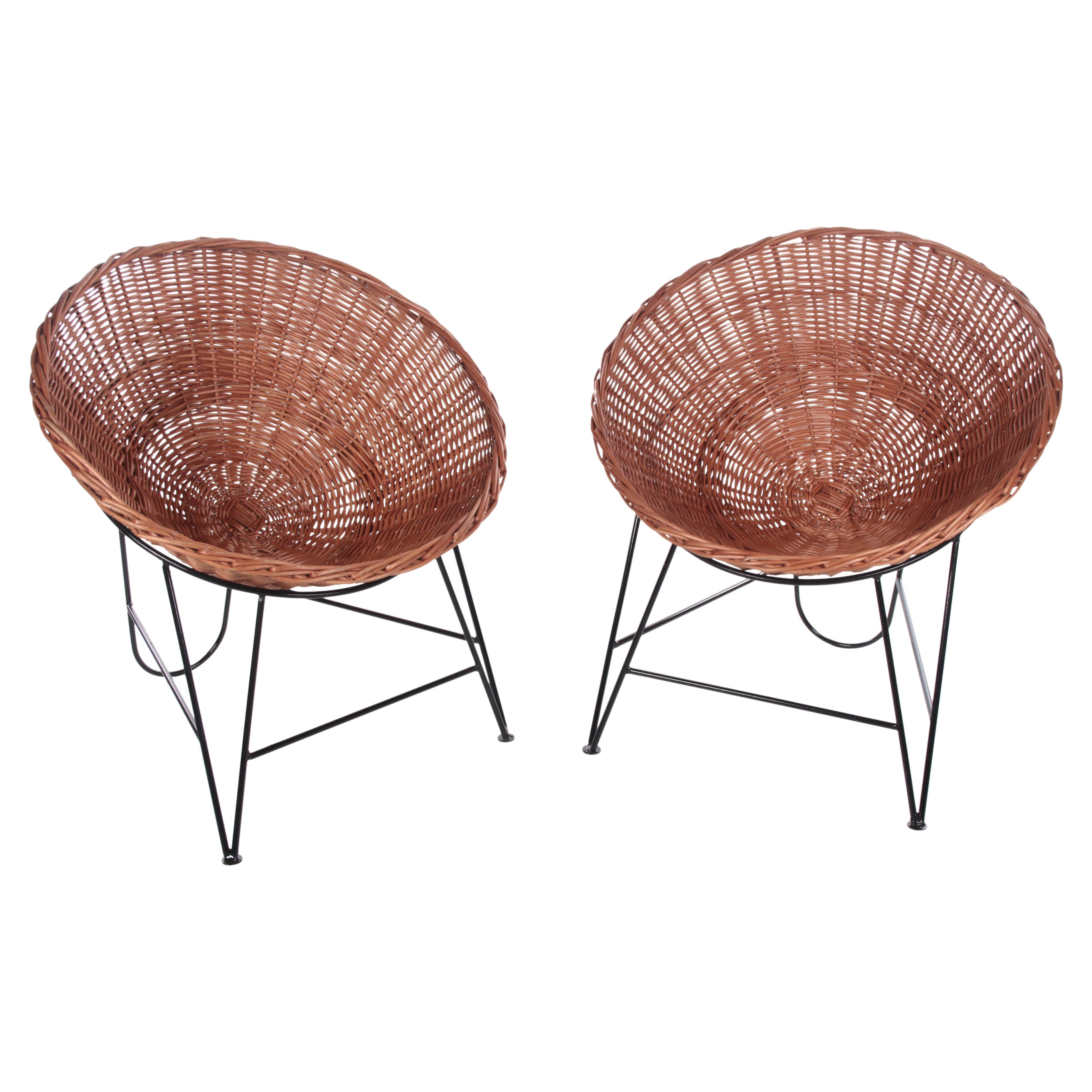 Set of 2 Wicker chairs  of Mathieu Matégot, France, 1950